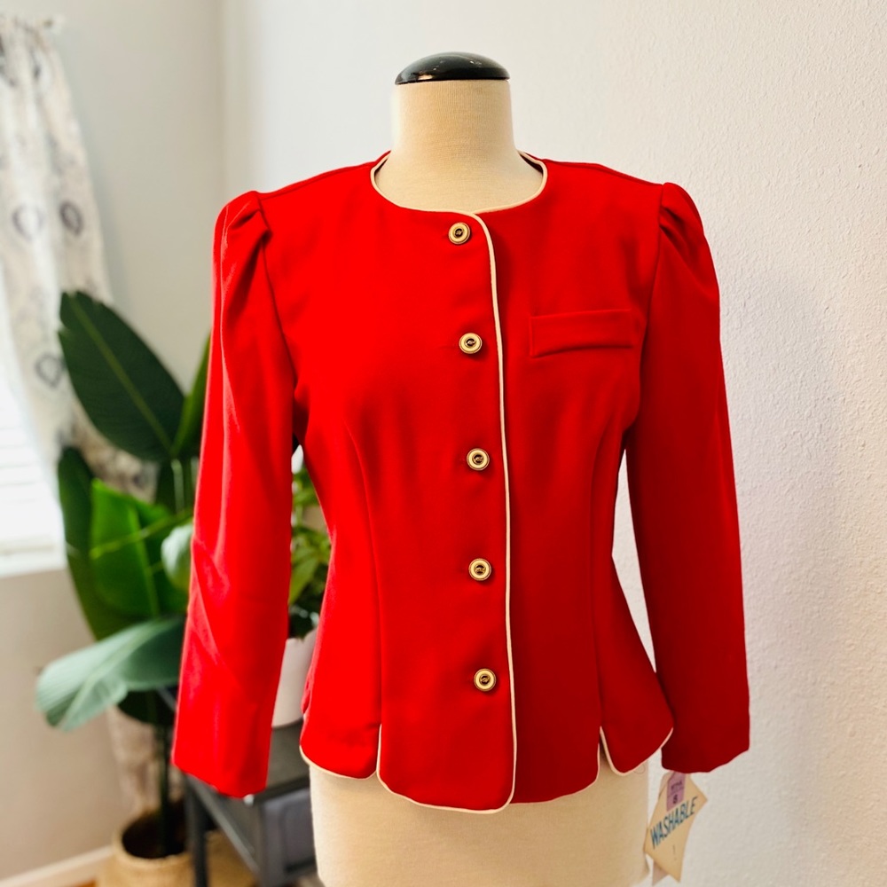 NWT- VTG Breli Original Vibrant Red Shacket